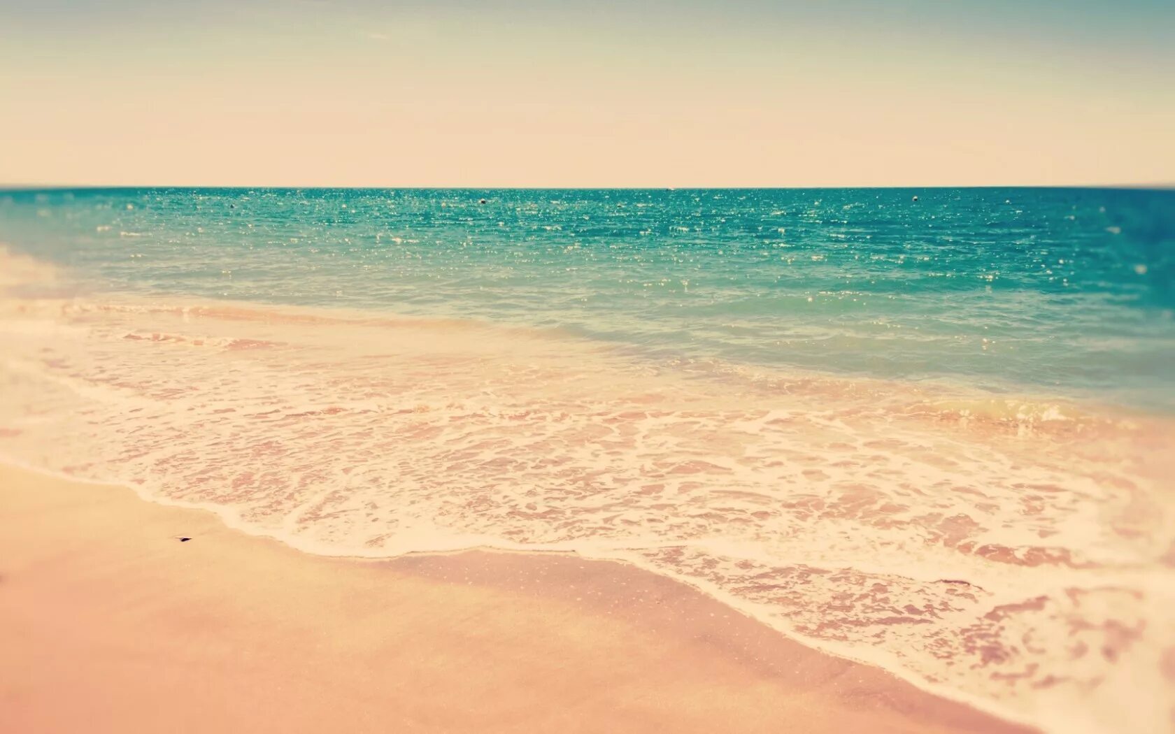 Красивые высказывания о море. Цитаты про белое море. Морской прибой сочи. Цитаты про море. Цитаты про море.