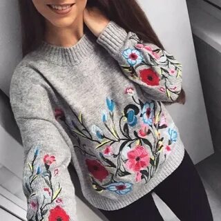 Вышить свитер