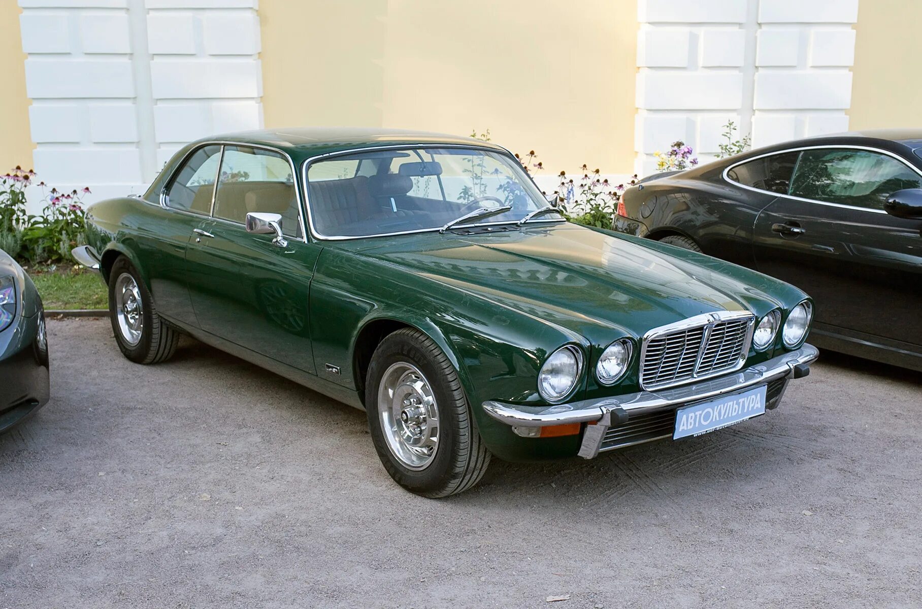 Отзывы автомобилей в россии в. Jaguar XJ Series 2. Редкие авто в России. Коллекционер автомобилей.