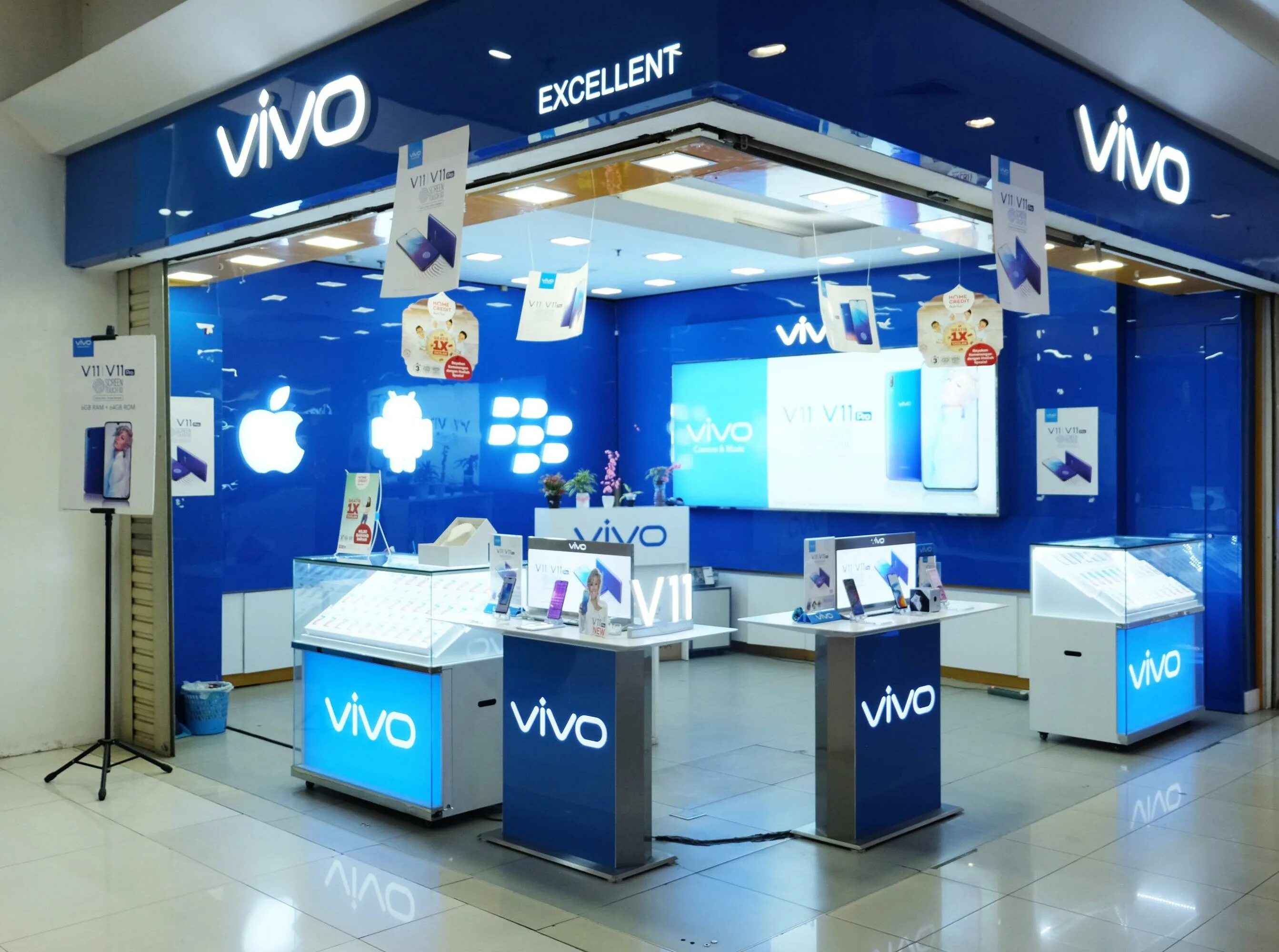 Магазин vivo. Фирменный магазин vivo. Стенд vivo. Магазин vivo в Москве. Форум vivo