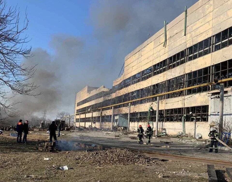 Султанский зоря машпроект. Завод зоря. Судовая турбина зоря машпроект. Зоря машпроект николаев. Цех 214 г завод заря дзержинск нижегородской.