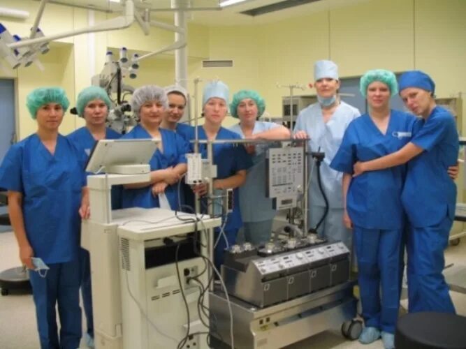Аппарат искусственного кровообращения. Анестезиолог-перфузиолог. Кардиохирург эстетика. Врачи. Перфузиолог.
