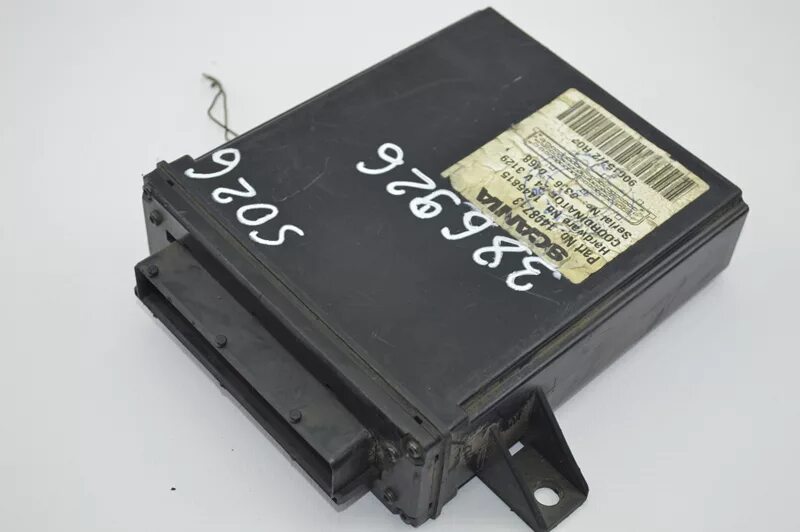 Блок скания 4. Блок управления двигателем скания ds13 код 2743595. Подушка крепления эбу скания 4. Блок управления скания бош. Блок скания 4.