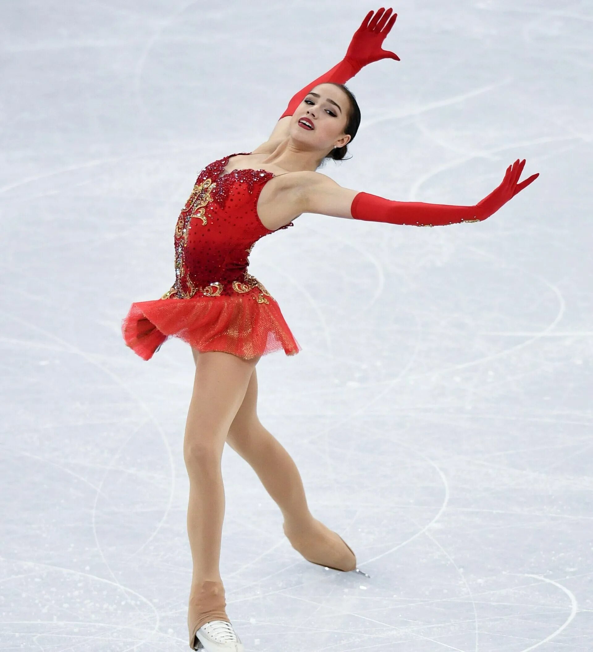 Произвольная программа фигурное загитова. Фигуристка алина загитова. Евгения медведева 2018 произвольная программа. Произвольная программа фигурное загитова. Алина загитова олимпиада 2018.