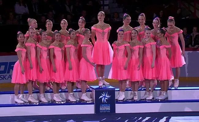 парадиз фигурное катание. команда парадиз по синхронному катанию. катание синхронный фигурный чемпионат. синхронное фигурное катание идель. катание синхронный фигурный чемпионат.