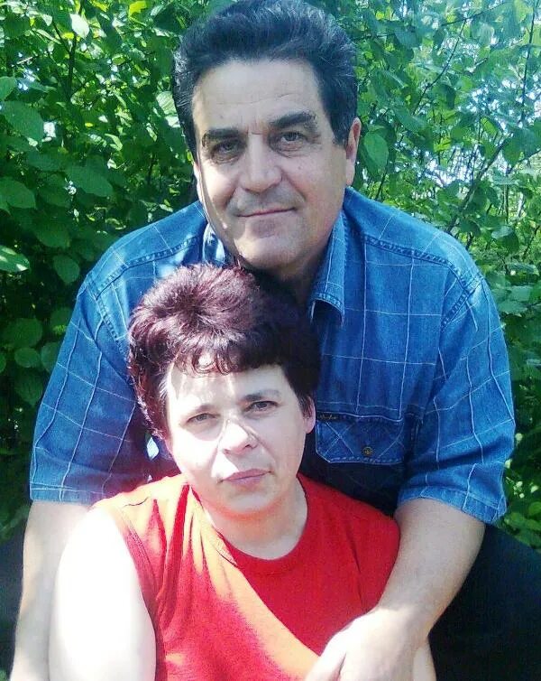 работа семейная пара с проживанием без посредников. семейная пара с проживанием вакансии москва. семейная пара хозяин. семейная пара в загородный дом с проживанием. семейную пару в загородный дом с проживанием.