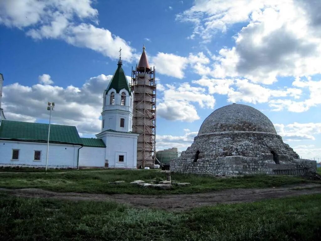 Историко археологический комплекс Булгар. Музей заповедник Булгар Казань. Болгарский историко-археологический комплекс Болгар Татарстан. Историко археологический комплекс Булгар ЮНЕСКО.