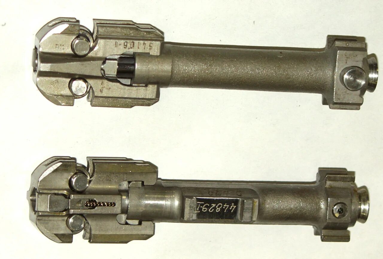 Найдите последний затвор. Затвор mg 42. роликовый затвор mg42. затвор пулемета мг 42. mg-43 пулемет затвор.