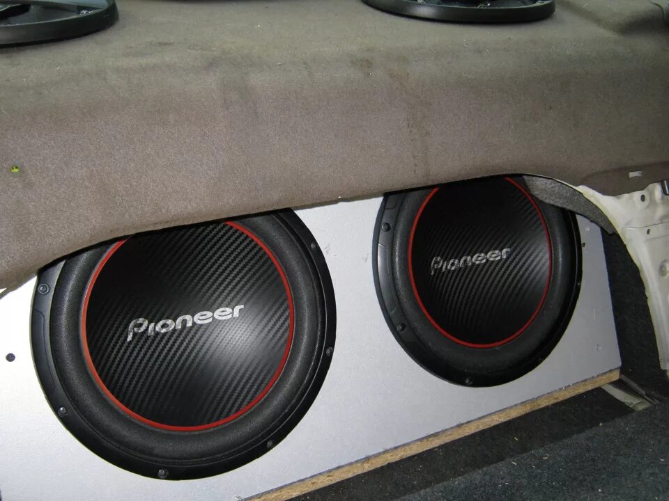 Ваз 2107 ural sound. Несколько буферов. Несколько буферов. Ваз 2115 автозвук саб. Ваз 2113 автозвук прайд.