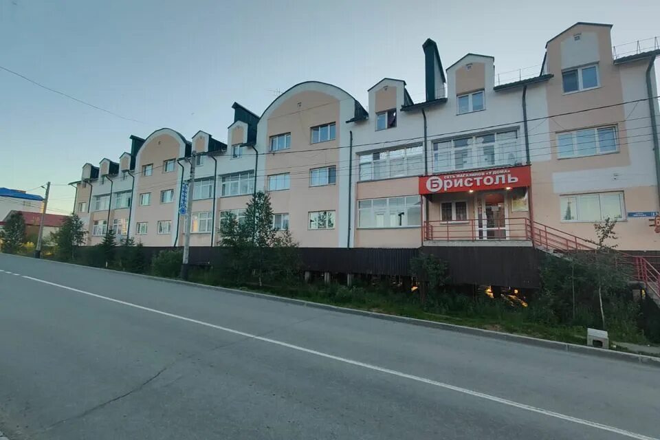 Республиканская 8б ярославль. Аксарка ул. Посёлок приуральский магнитогорск. Посёлок приуральский магнитогорск. Квартира аксарка.