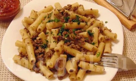 Макароны с фаршем с молоком