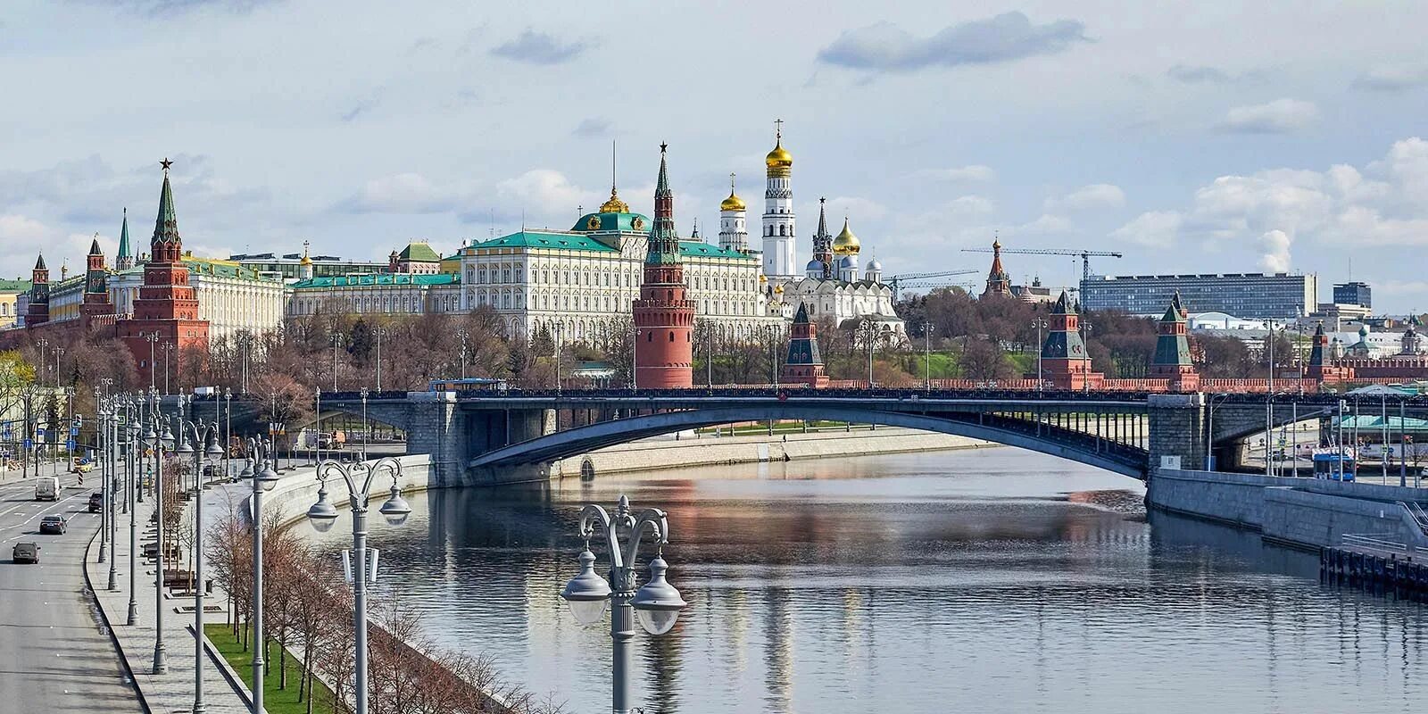 Включи большой московский. Большой каменный мост в Москве. Кремлевская набережная большой каменный мост. Большой каменный мост 1938. Большой каменный мост, Москва, Берсеневская набережная.