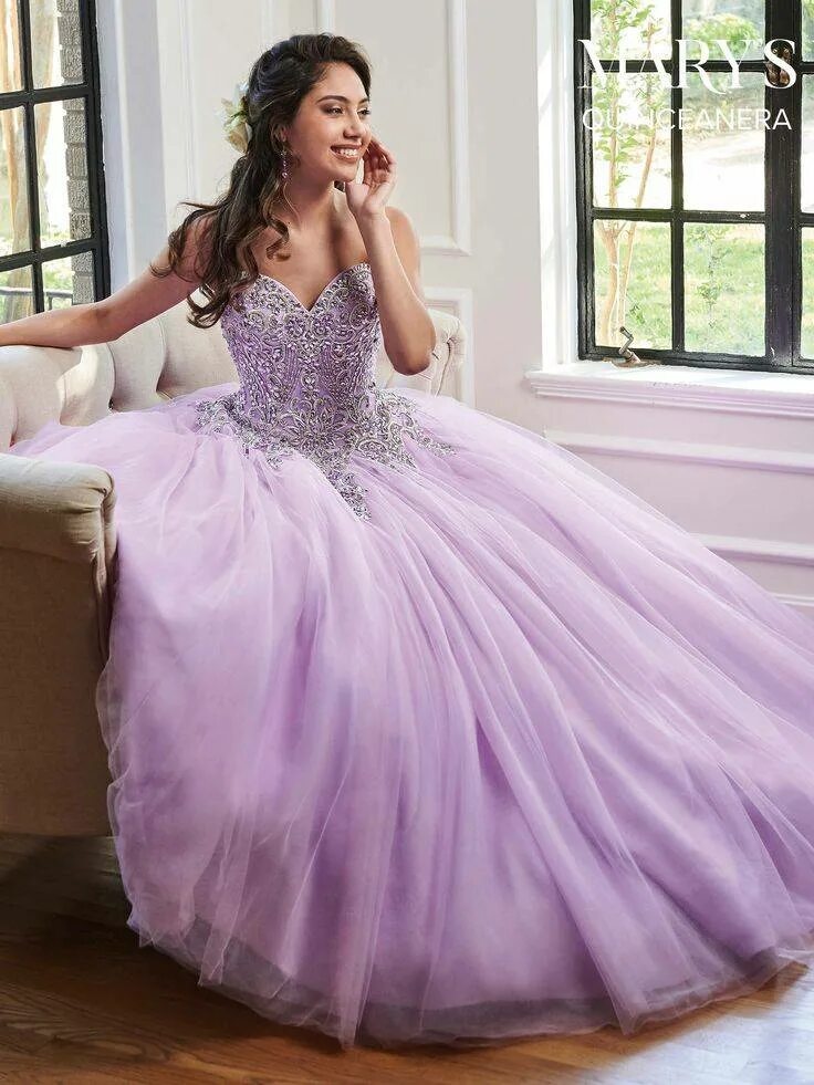 Белое фиолетовое платье. Бальные платья Quinceanera Style 2021. Бальные платья Quinceanera Style 2023. Пышное сиреневое платье. Фиолетовое свадебное платье.