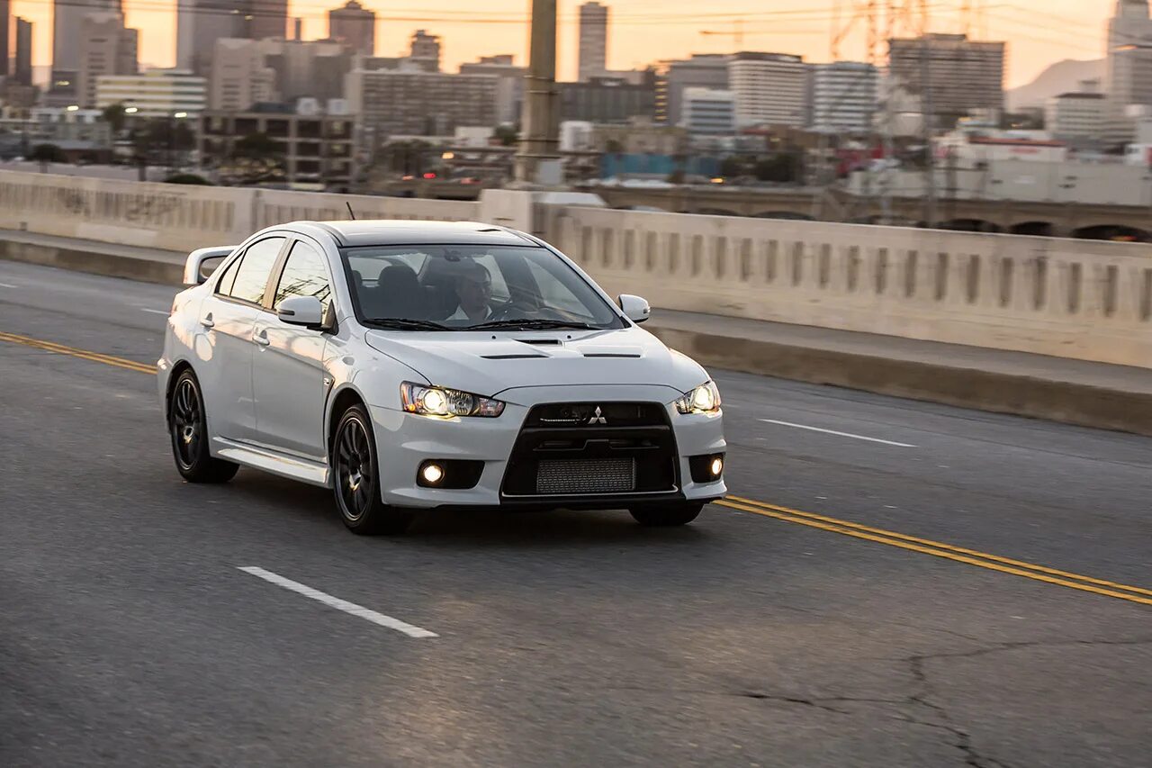 Mitsubishi car. Митсубиси Лансер Эволюшн. Mitsubishi Lancer 10. Mitsubishi Lancer Evolution 10 2015. Mitsubishi Lancer EVO 10.