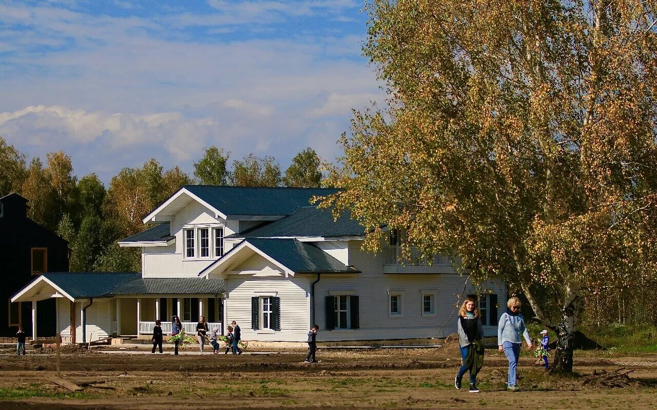 Поселковые поселки. Поселок мирры.