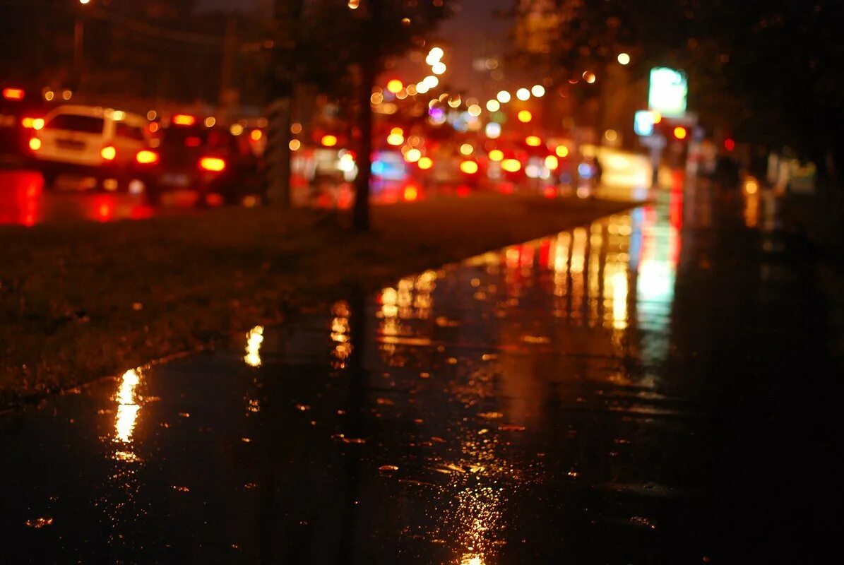 Город вечер дождь. "Дождливый вечер". Дождь ночью. Дождливый вечер в городе. Дождливая ночь.