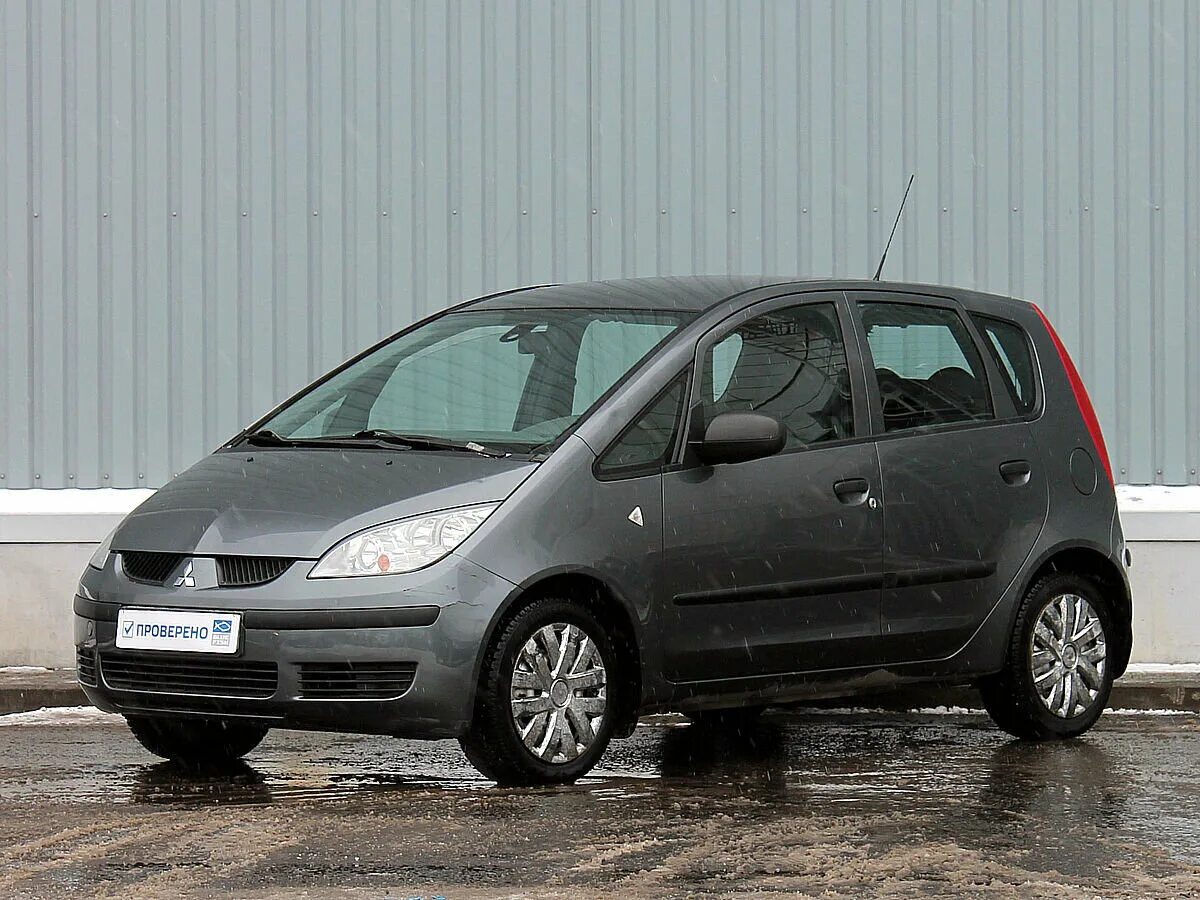 Mitsubishi colt 6. Mitsubishi Colt cz3. Митсубиси Кольт серый. Mitsubishi Colt 1.3 серая.