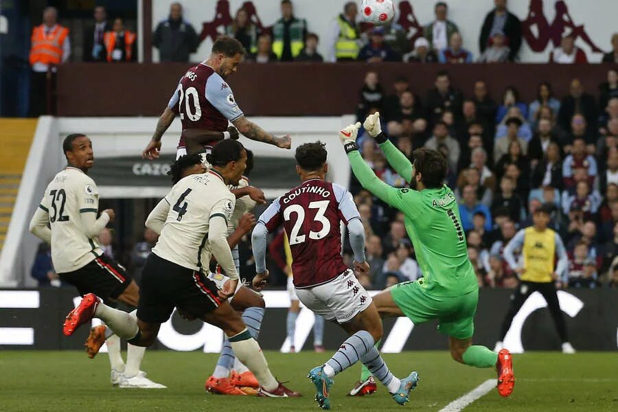 Астон вилла ливерпуль 2. Астон вилла ливерпуль 7 2. Футбол астон вилла - ливерпуль. Астон вилла ливерпуль. Астон вилла ливерпуль 7 2.