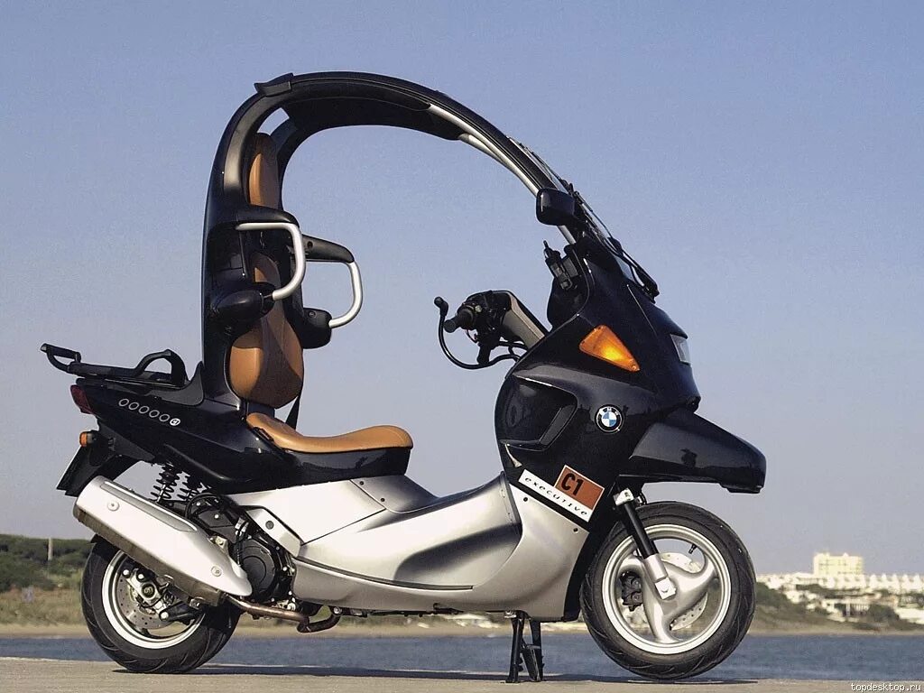 Заказ скутеров. Мотороллер BMW c1. Мотоцикл BMW c1. BMW c1 Scooter. Скутер БМВ с1.