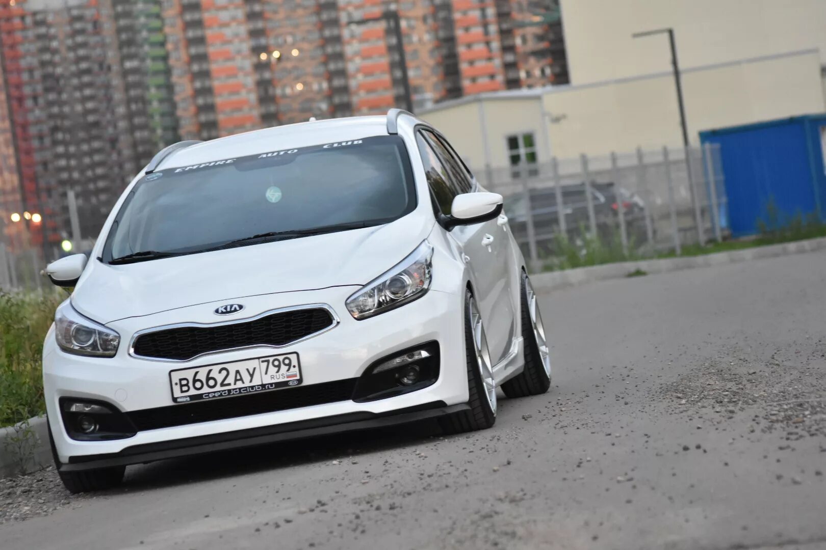 Бампер сид 2. Ceed SW Tuning. Ceed 2 SW Tuning. Kia Ceed SW Tuning. Ceed JD SW.