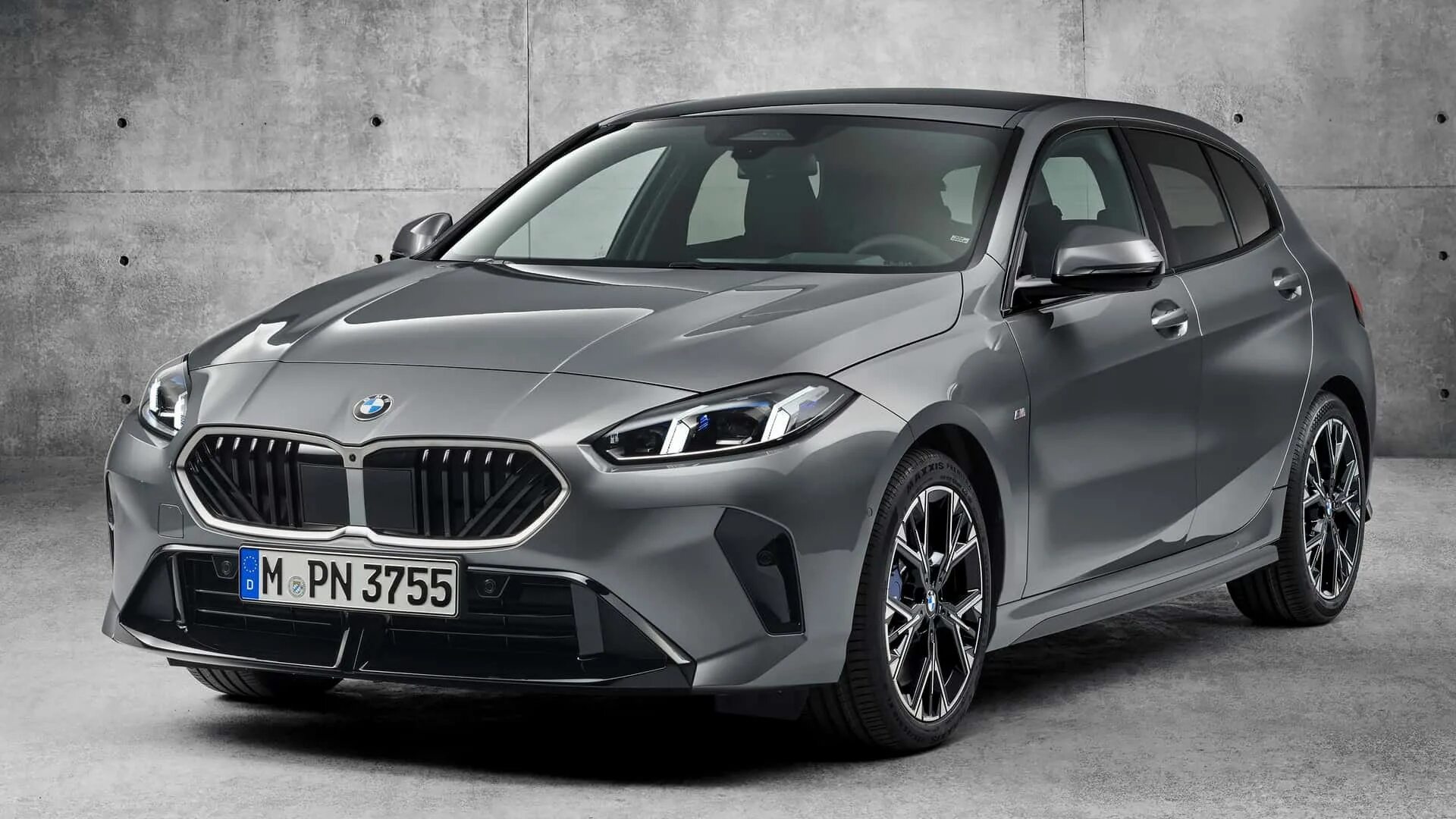 All New 2025 BMW 1 Series With M135 FIRST LOOK Interior And Exterior YouTube
