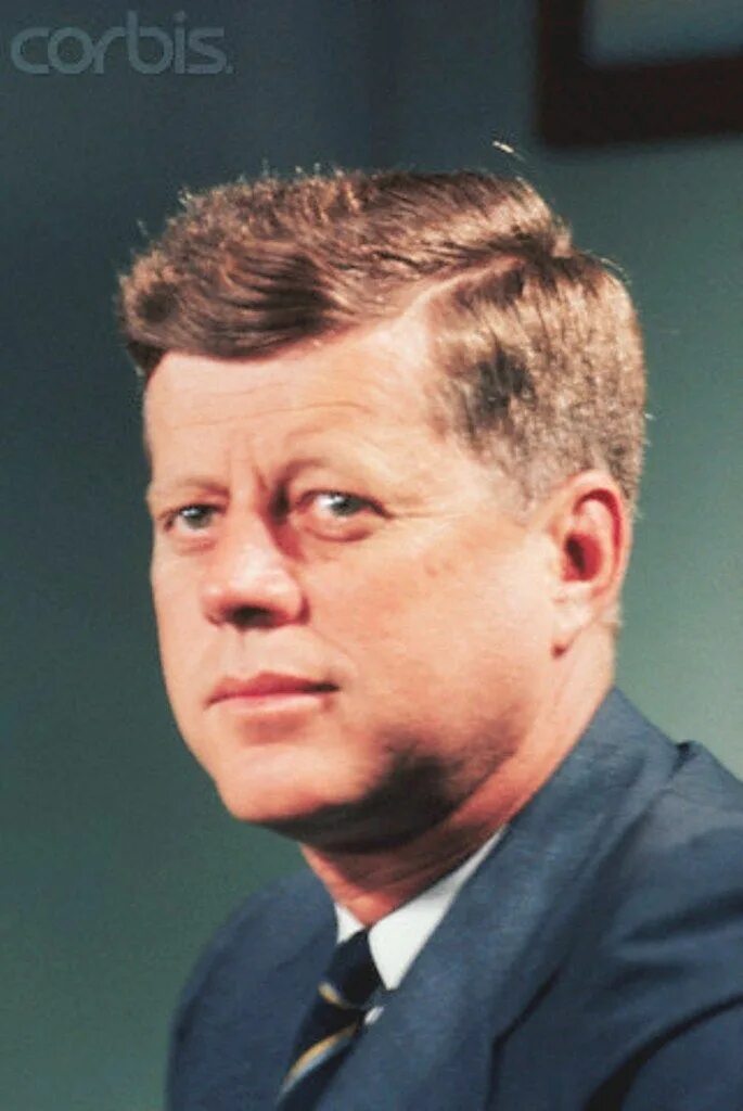 John fitzgerald kennedy. Джон кеннеди. Прическа джона кеннеди. Джон фицджеральд кеннеди. Прическа кеннеди.