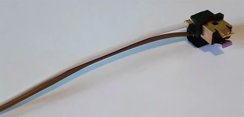 разъем hella h1. фишка разъем лампы h1 hella. штекер лампы h1 ваз 2110. колодка лампы h1. разъем лампы h1.