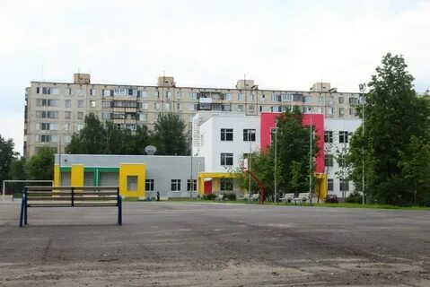Школа в западном