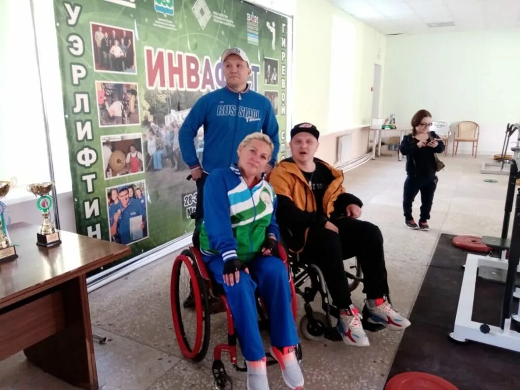 реабилитация детей. презент чехии калека?. дети инвалиды республика башкортостан. семья с ребенком с ограниченными возможностями. серафимовский детский дом интернат.