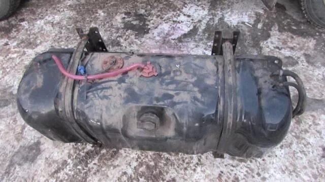 Топливный бак isuzu. Топливный бак isuzu. Бак исузу nqr 71. Топливный бак isuzu. Топливный бак isuzu.
