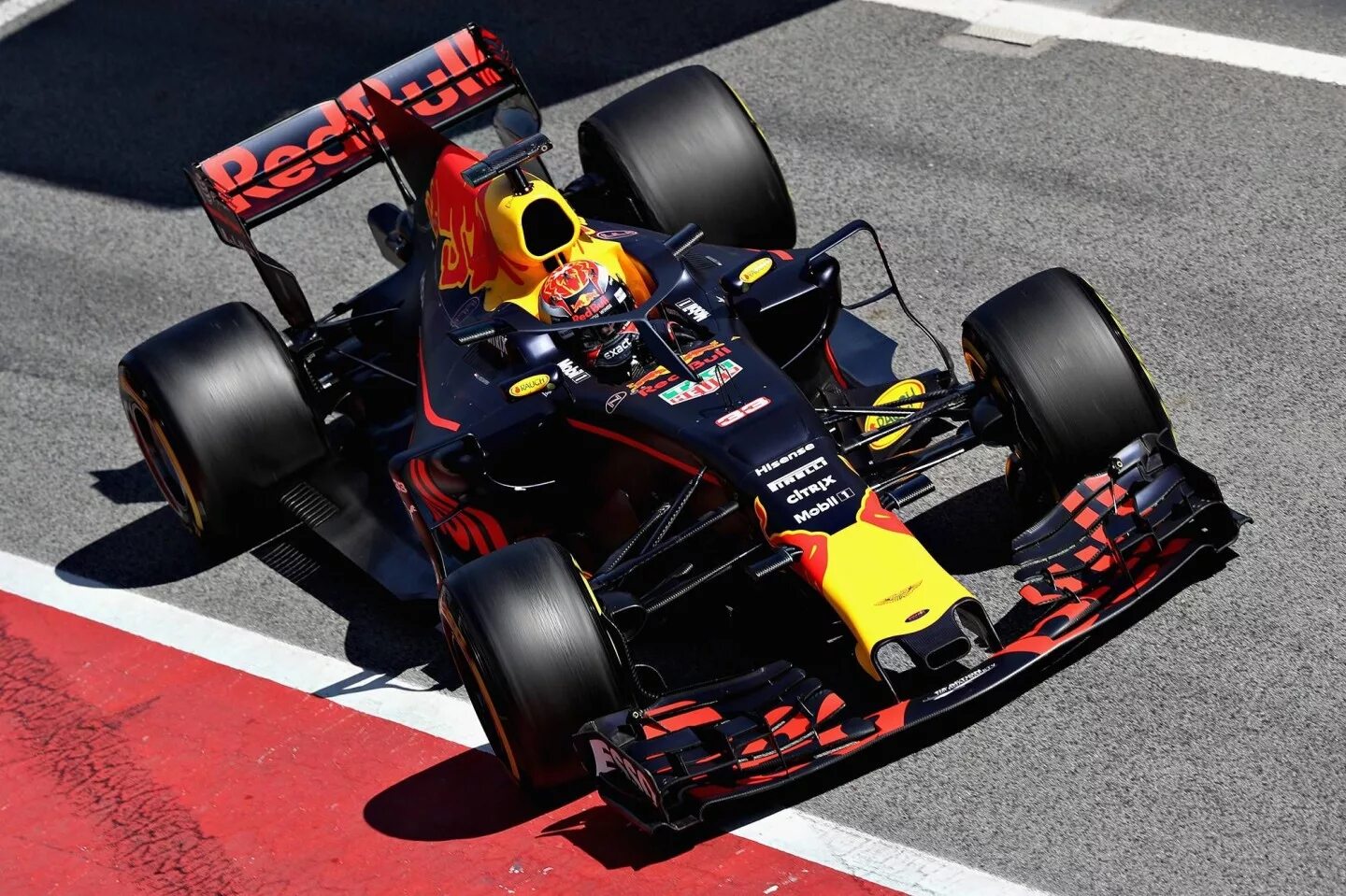 Покажи формулу 1. Болид f1. Red bull rb13. Болидs формула 1. Formula 1 машина.