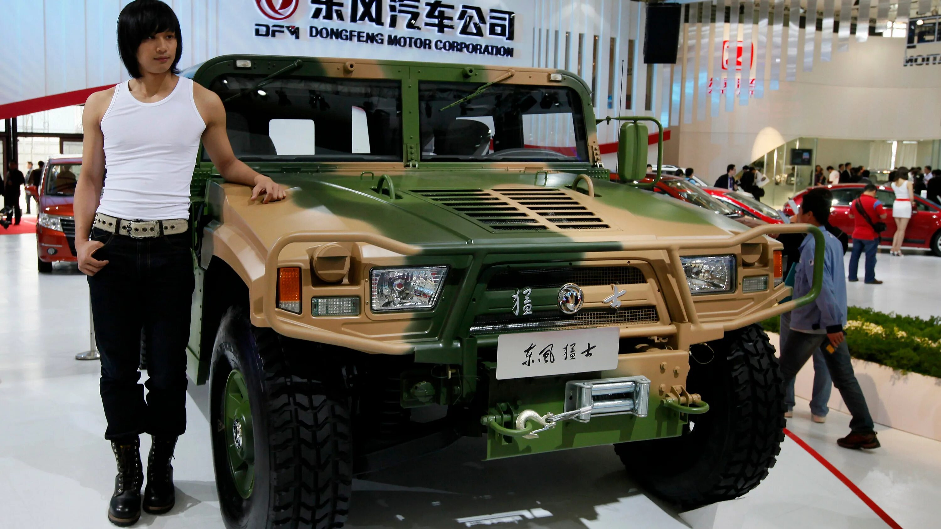 Автомобиль танк страна производитель. Dongfeng Hummer. Dongfeng Motor eq2050.. Dongfeng Mengshi. Танк 500 машина Китай.