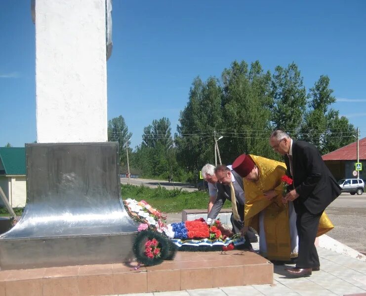 кадый. воронина марина николаевна кадый. памятники в кадые костромской области. деревня лубяны костромской области. погода в кадые на неделю.