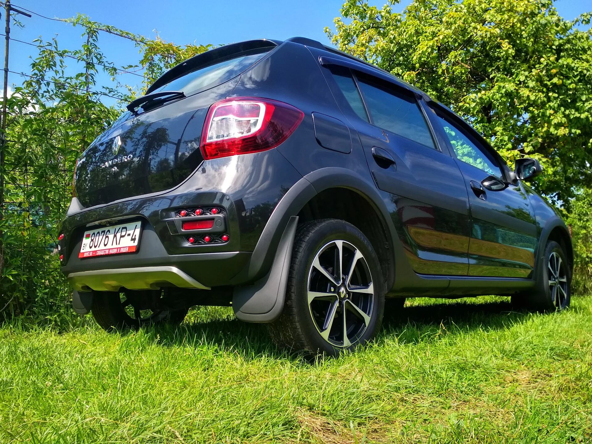 Степвей тюнинг. Рено Сандеро степвей. Рено Сандеро степвей 2. Renault Sandero Stepway 2 тюнинг. Renault Sandero Stepway Tuning.