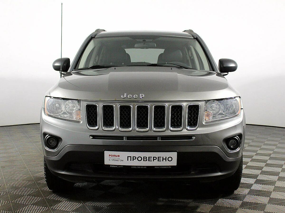 Джип компас 1. Jeep Compass 2013. Jeep Compass 1 поколения. Jeep Compass 1 поколения-restailingi. Jeep Compass i поколение Рестайлинг.