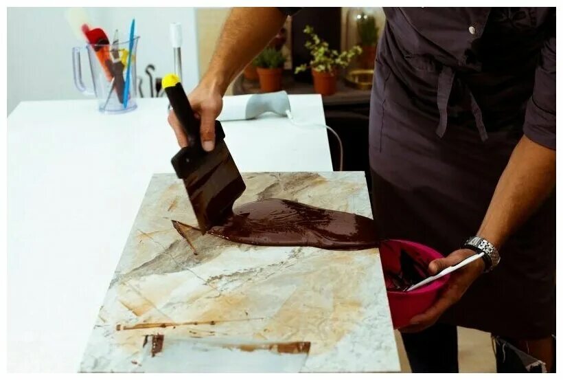 мраморная плита для темперирования. мраморная доска для темперирования. доска для темперирования шоколада мрамор. камень для темперирования шоколада. мраморная доска для темперирования.