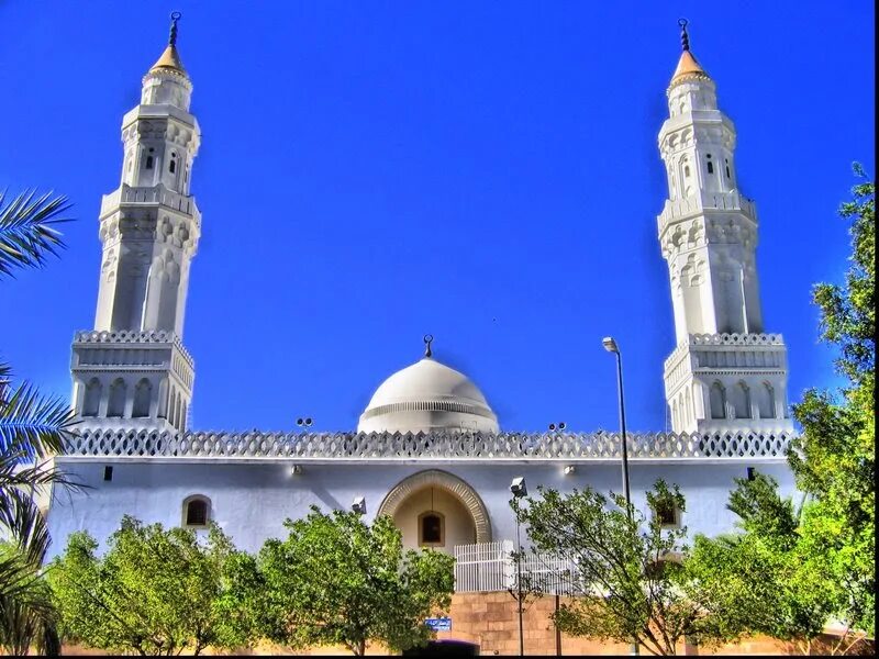 Мечеть киблатайн. Масджид киблатайн. Масджид аль куба мечеть. Мечеть киблатайн. Масджид аль куба.