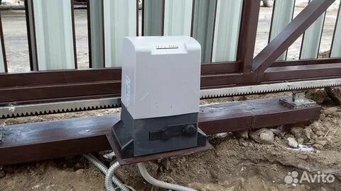Установка привода откатных ворот