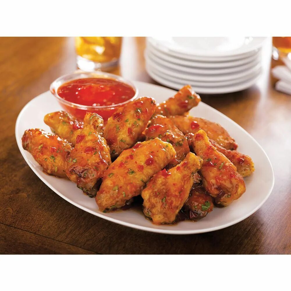 Крылышки во фритюре. Хрустящие куриные крылышки. Крылышки в панировке. Чикен вингс крылышки. Крылья в панировке.