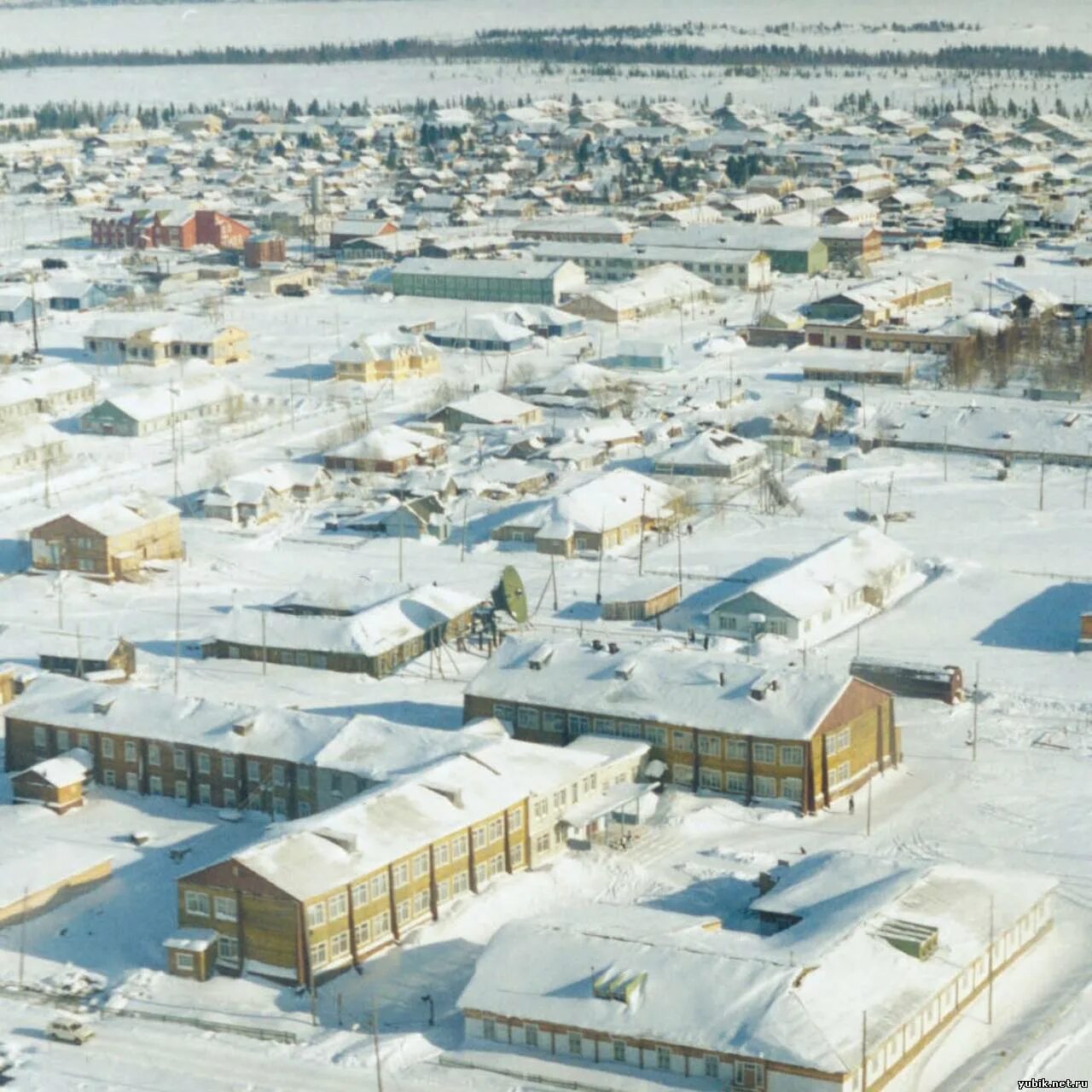 Поселок Ямбург. Ямбург закрытый город. Ямбург фото поселка. Фото поселка Ямбург с высоты.