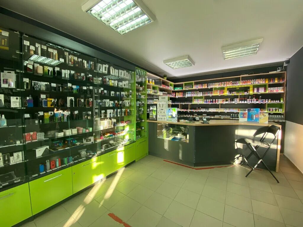 Пышма вейп шоп. Северо задонск вейп шоп. Вейп магазин архангельск. Вейп урал верхняя пышма. Торговое оборудование для вейп шопа.