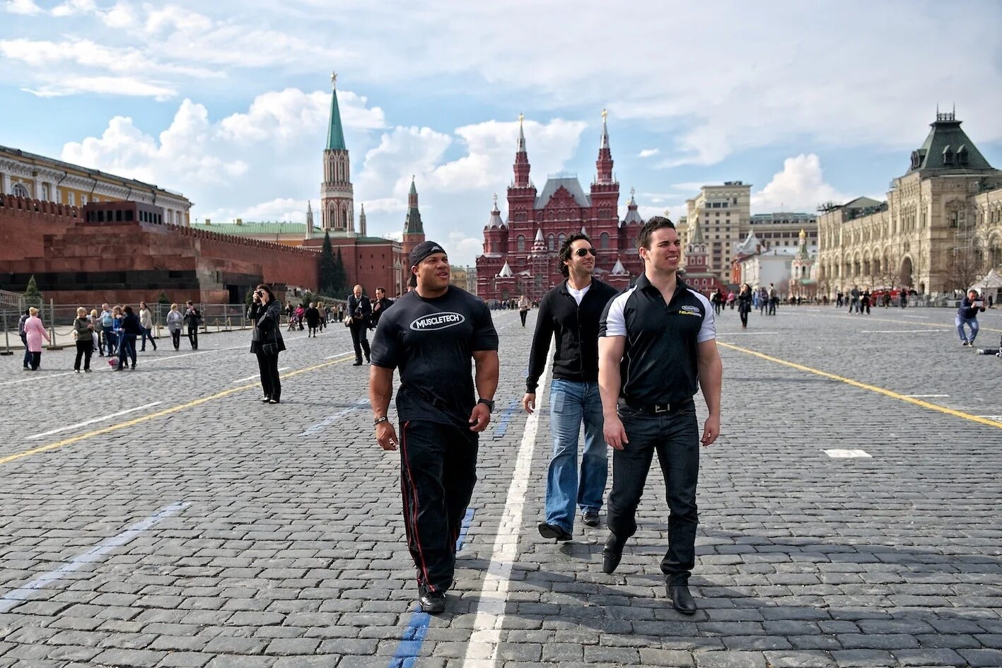 Рамштайн на красной площади. Раммштайн на красной площади в Москве. Роналду в Москве на красной площади. Алекс Селяков на красной площади. Почему нельзя на красной площади