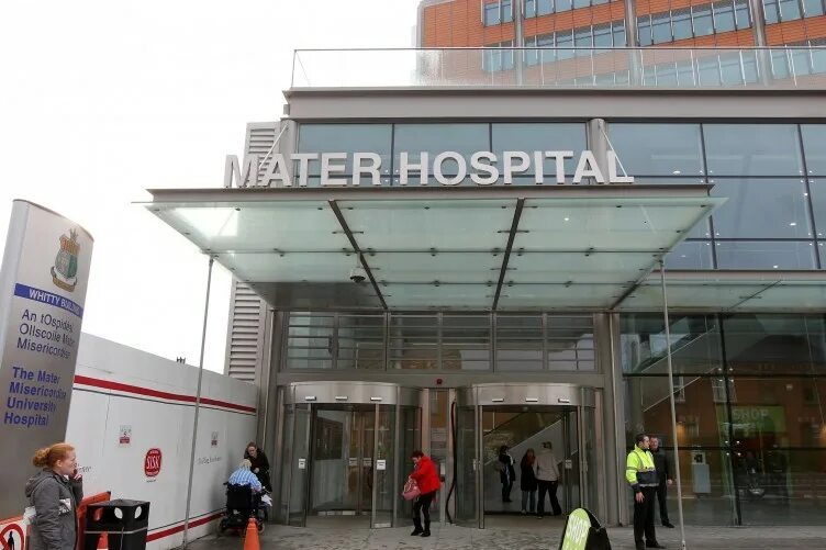 Хоспитал 666. Mater Hospital Dublin. Mater Misericordiae надпись на здании. Dublin 7 Mater Misericordiae University Hospital с чем можно обратится.