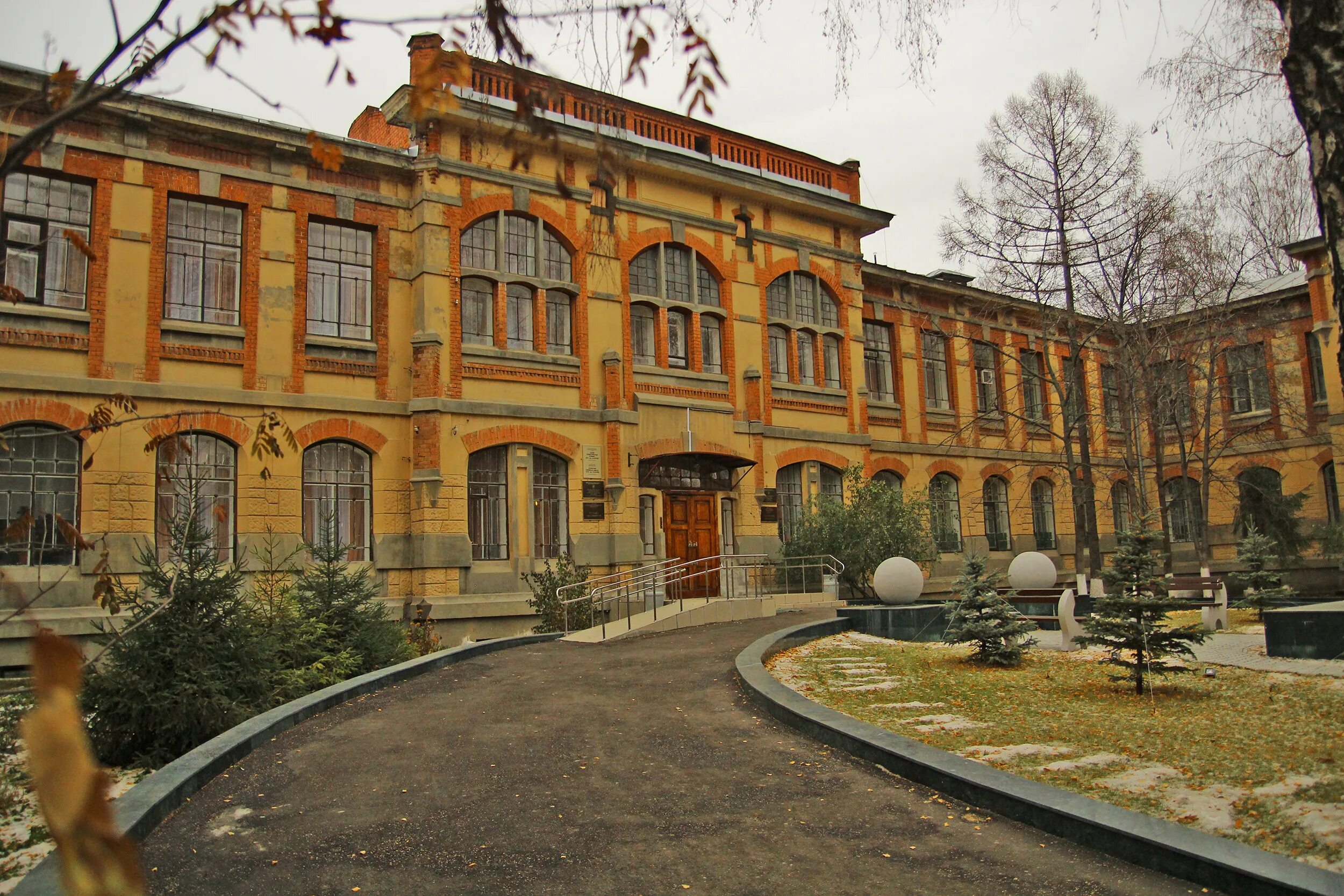 Психиатрическая больница на Волкова Казань. Психиатрическая больница Бехтерева Казань. Волкова 80 Казань психбольница. Психиатрическая больница в Казани на Ершова. Психиатрическая больница на ул