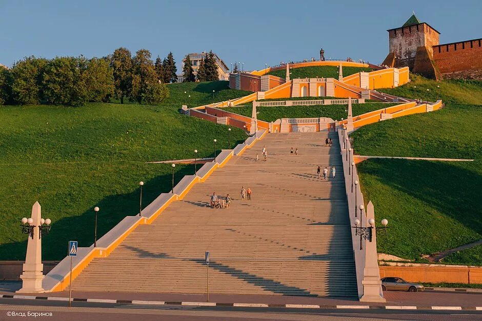 Московский метрополитен - чкаловская. Как сейчас называется чкаловская. Станция метро чкаловская 1997 год открытие. Как сейчас называется чкаловская. Нижний новгород набережная нижне-волжская чкаловская лестница.