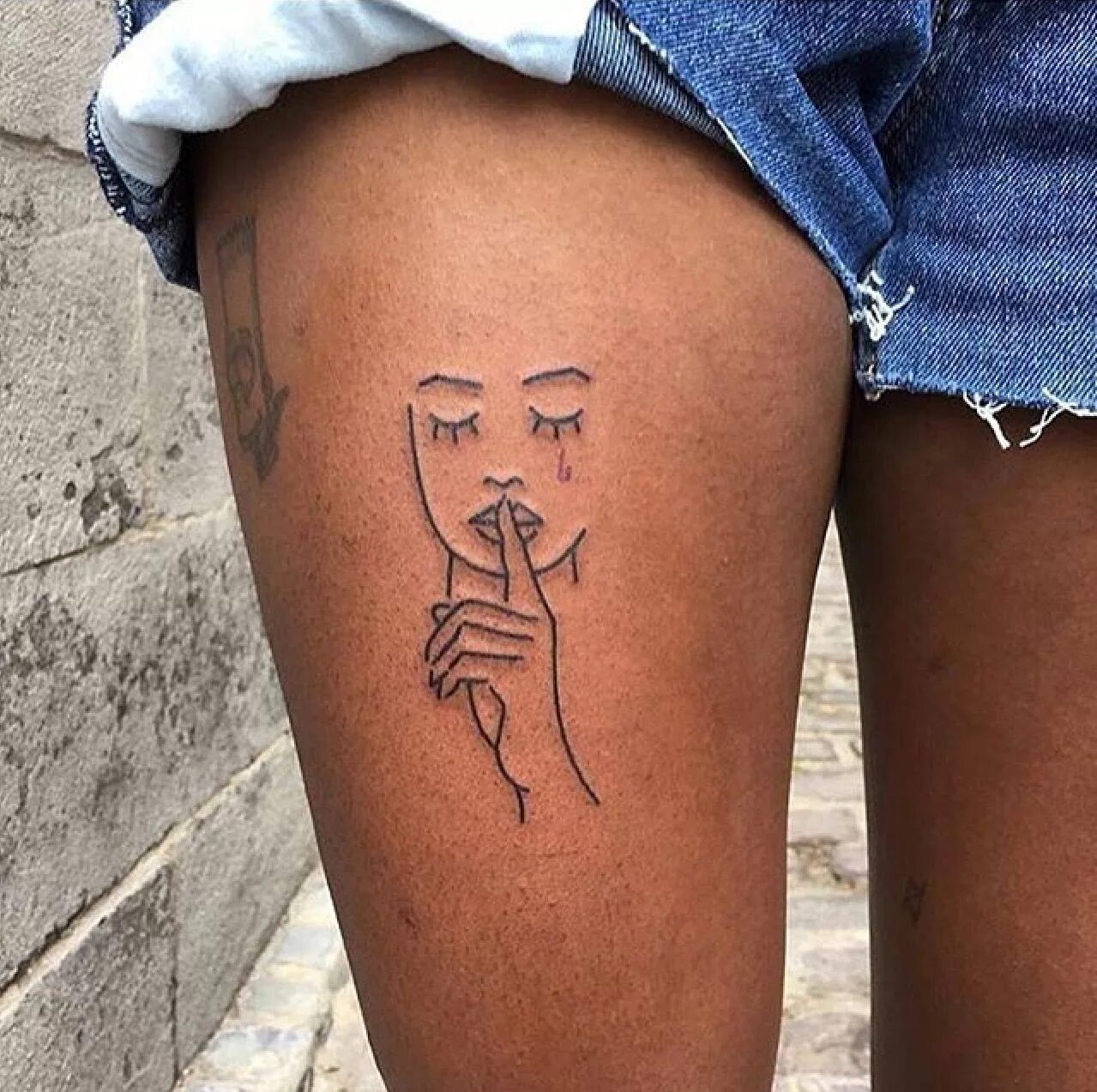 Обычные татуировки. Обычные тату. Домашние тату. Места для маленьких тату. Обычные татуировки.