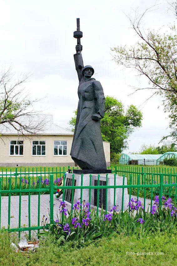 Хутор карповка ростовская область. Хутор ажинов храм. Погода в карповке ростовская. Погода в карповке ростовская. Погода в карповке ростовская.
