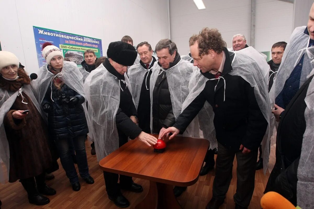 Сырзавод маслянино сибирская нива. Эко нива агрохолдинг. Эконива сибирская нива. Эконива ступино. Эконива маслянино завод.