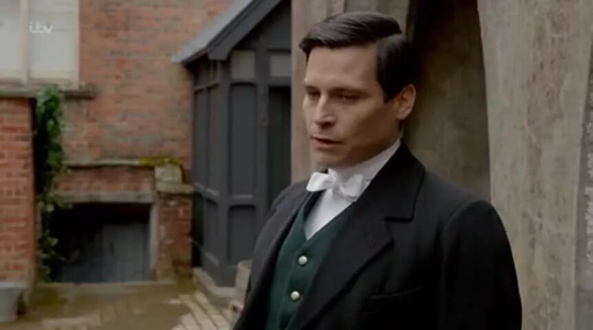 Томас аббатство. I ve laid. Tg fiction captions. I ve laid. Tg halloween party story.