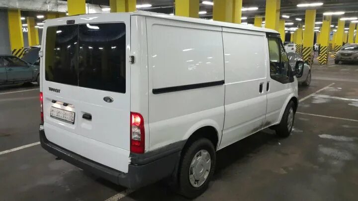 Ford Transit 2011. Ford Transit 2011 фургон. Форд Транзит 2011 Узб.